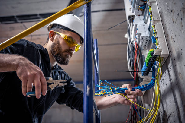 Affordable Emergency Electrician in Pekin, IL