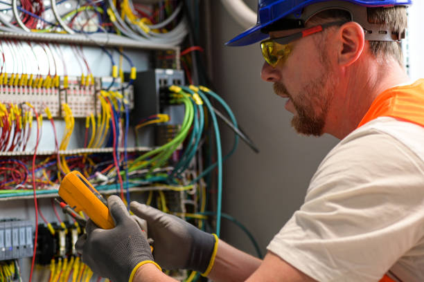 Best Local Electrician Companies  in Pekin, IL